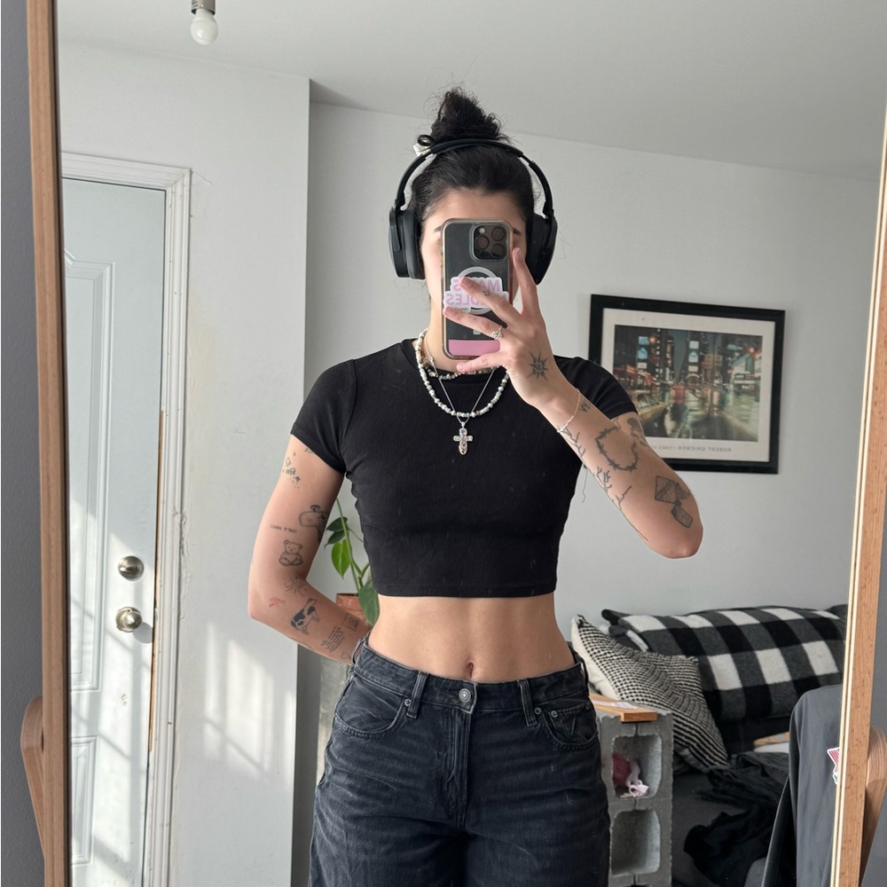 Black Cropped T-Shirt